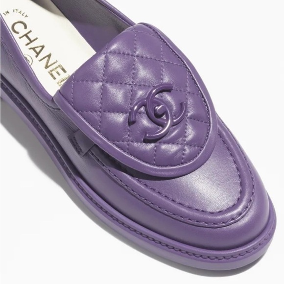 Chanel Violet Quilted Tab Lambskin Flap Loafers NWT - Picture 3 of 4